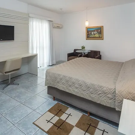 Hotel D'Sintra Balneario Camboriu Exterior photo